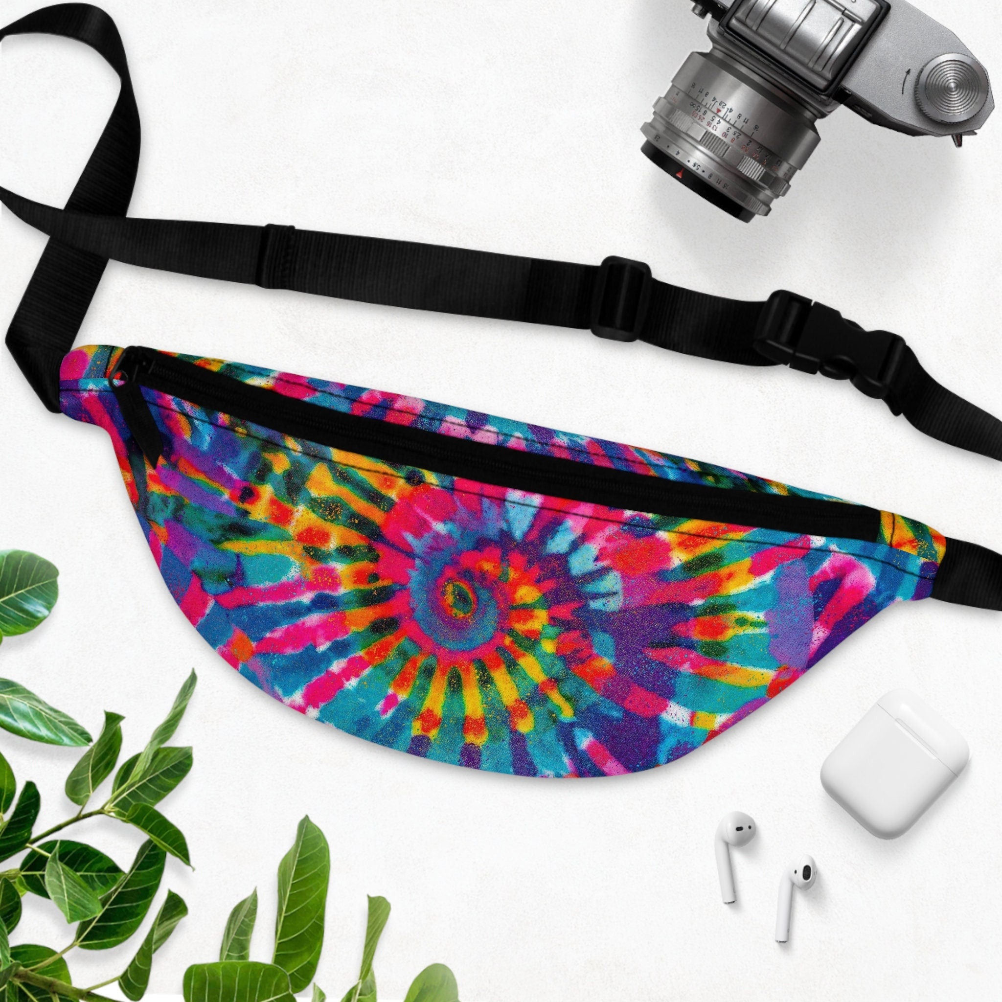 Rainbow Tie Dye Fanny Pack: Vibrant Festival Rave Accessory